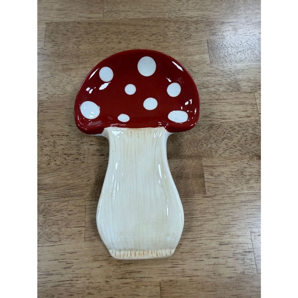 Ceramic Red Mushroom Spoon Rest – Polka Dot Kitchen Utensil Holder